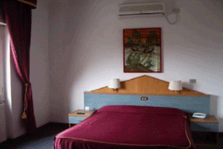 Hotel Flaminius Roma Phòng bức ảnh